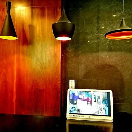 Aha Friday Hotel Le Hong Phong Hô Chi Minh-Ville Extérieur photo