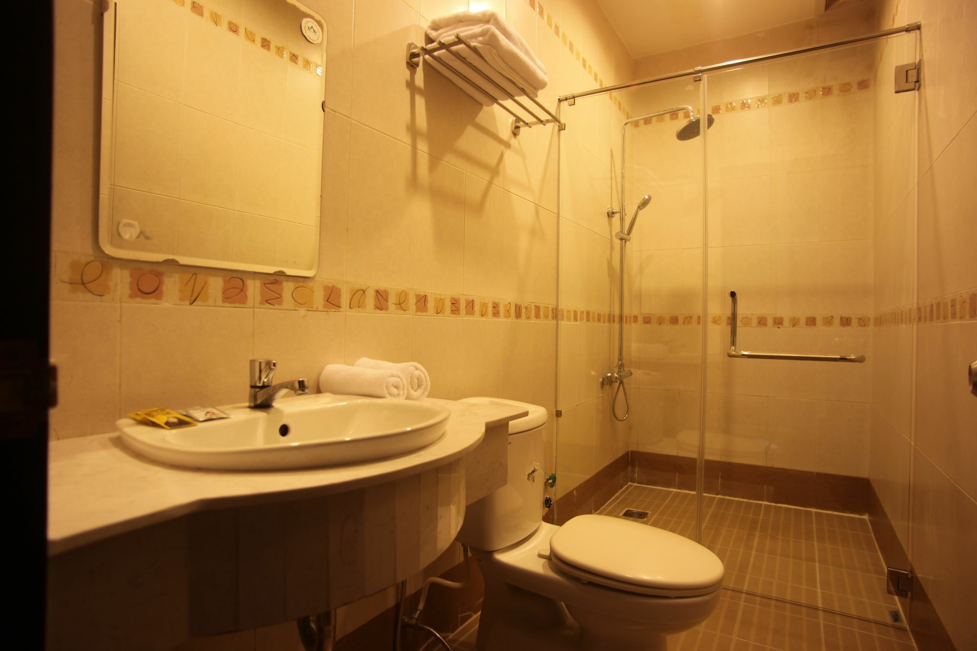 Aha Friday Hotel Le Hong Phong Hô Chi Minh-Ville Extérieur photo